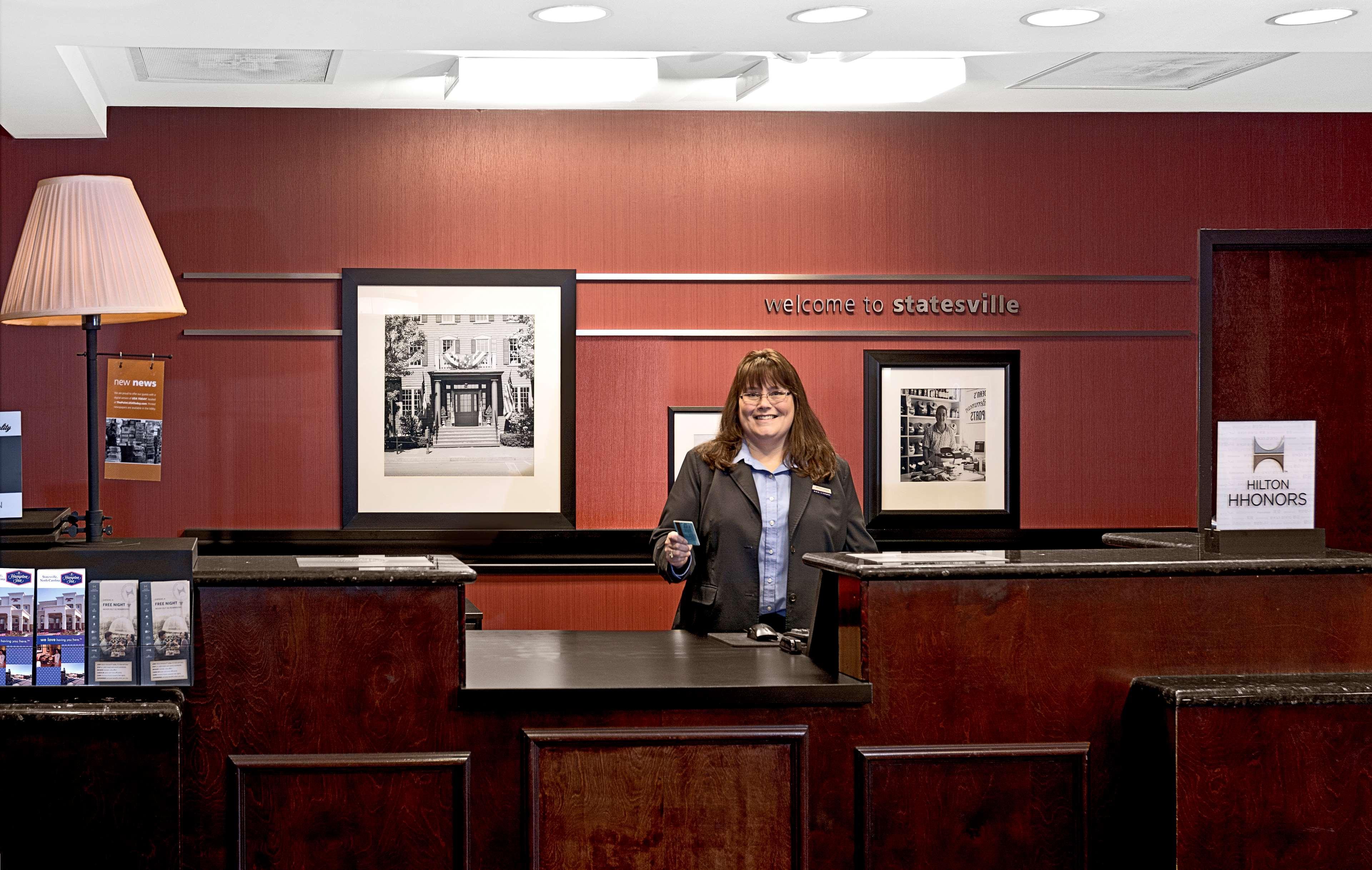 Hampton Inn Statesville Ngoại thất bức ảnh