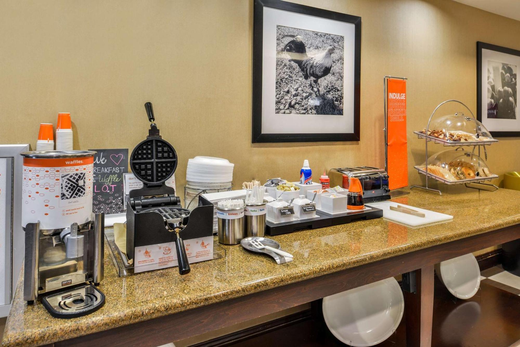 Hampton Inn Statesville Ngoại thất bức ảnh